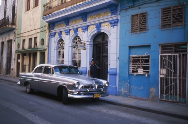 By Rom, Cuba, Voyage