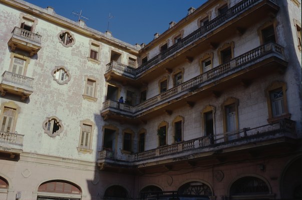 By Rom, Cuba, Voyage