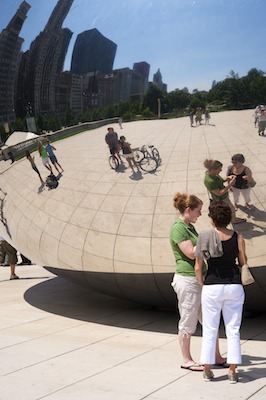 Le Cloud Gate par l'artiste britannique Anish Kapoor dans le Millenium Park Chicago, Geotagged, USA, Voyages