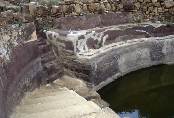 Thilla, ville verdoyante des hauts plateaux du Yémen