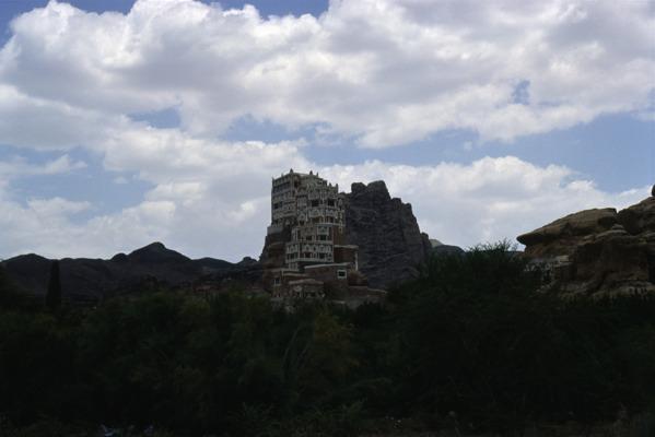 Le Wadi Dhahr, l'écrin du palais Dar Al Hajjar